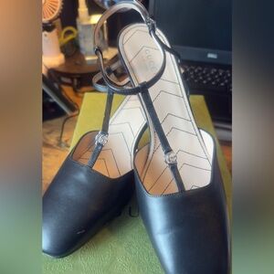 Gucci Black Leather Slingback Heels NEW in Box size 41 2 inch heel